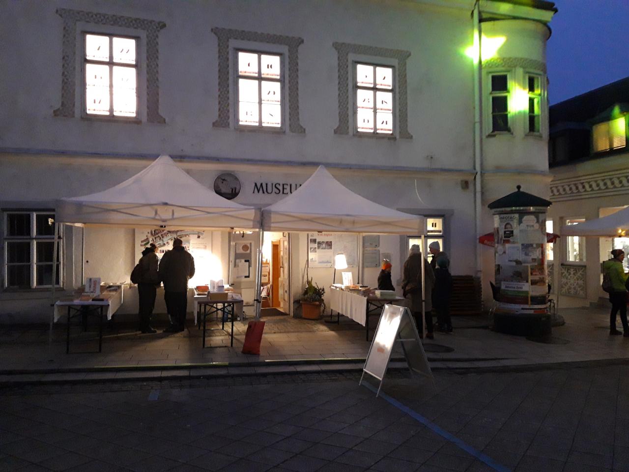 Bücherei Adventkalender